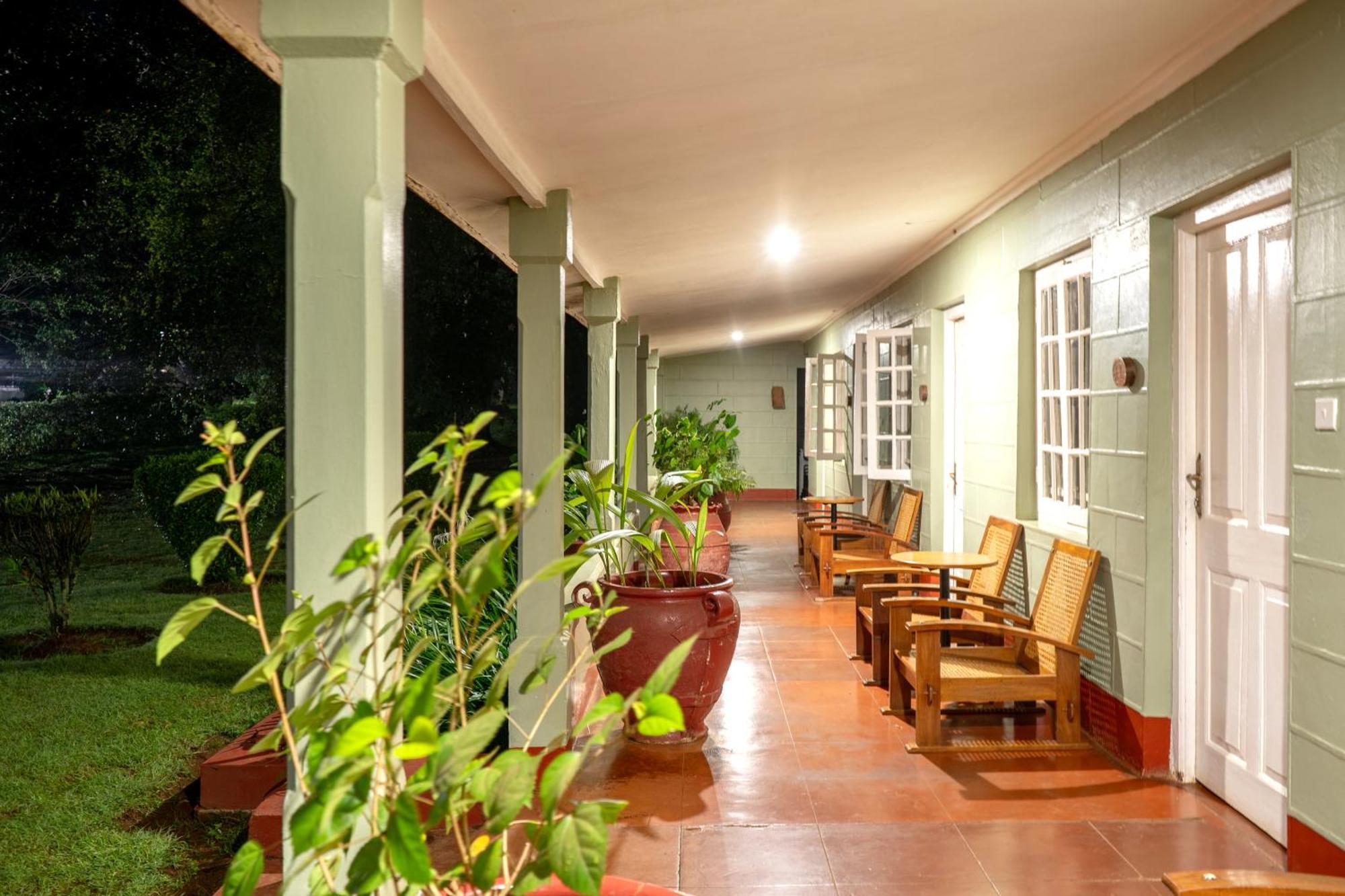 Masindi Hotel Exterior photo