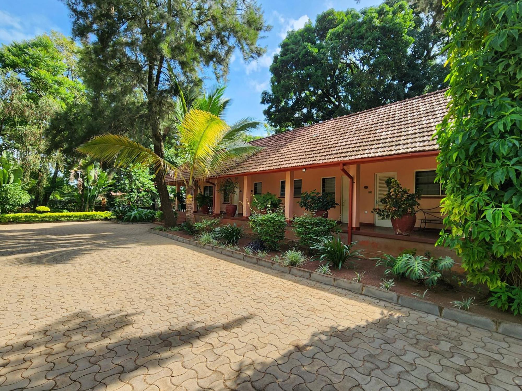 Masindi Hotel Exterior photo