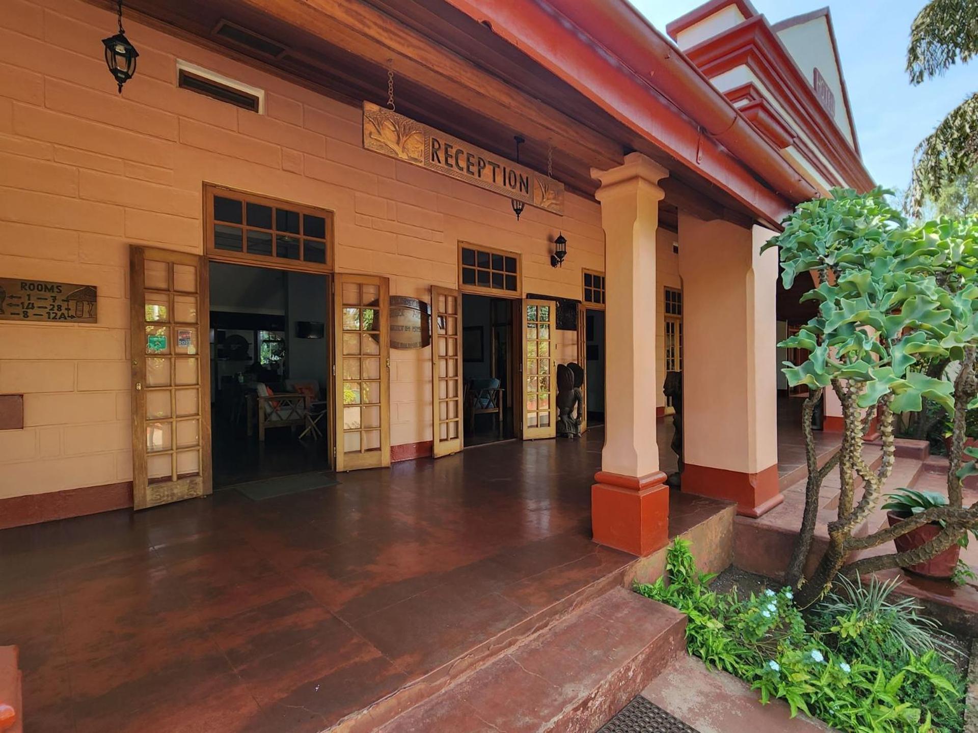 Masindi Hotel Exterior photo