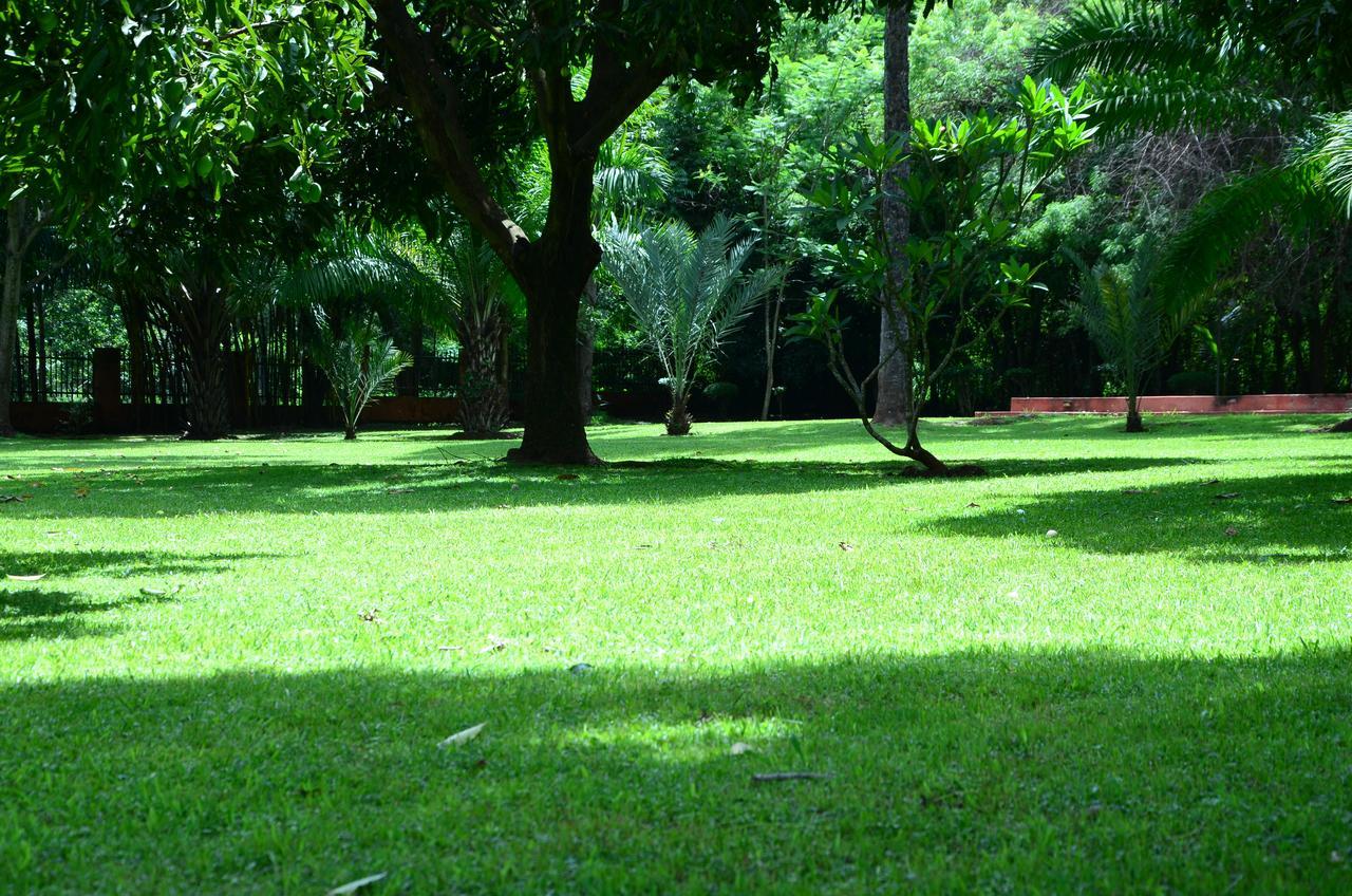 Masindi Hotel Exterior photo